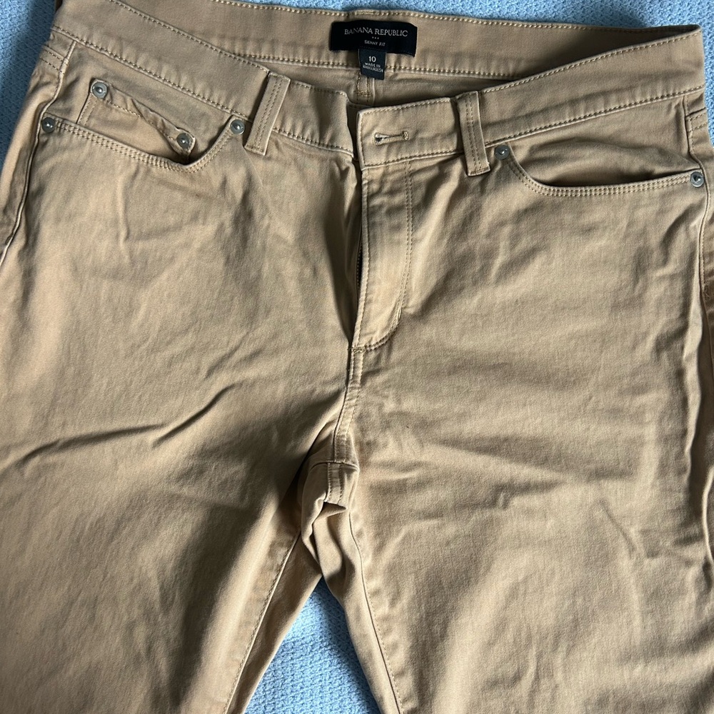 Banana Republic Tan Skinny Pants - Women’s